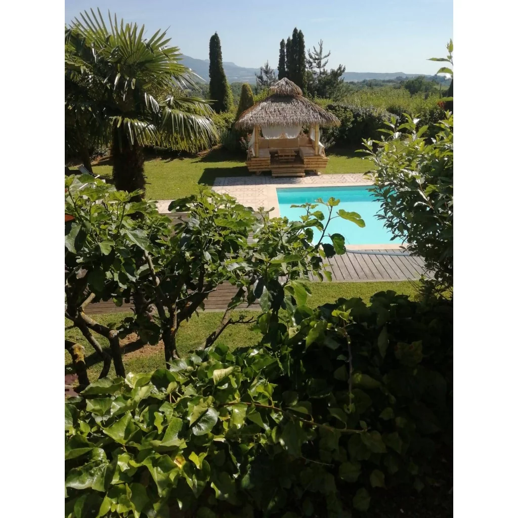 Gazebo bambou - paillote bambou - salon de jardin bambou - abris de jardin bambou - gazebo Hydile -