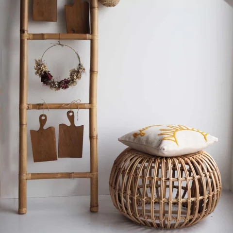 pouf naturel - table basse naturelle - table de chevet artisanale