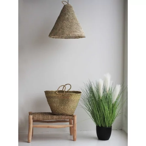 banc tressé pour le salon ou la chambre