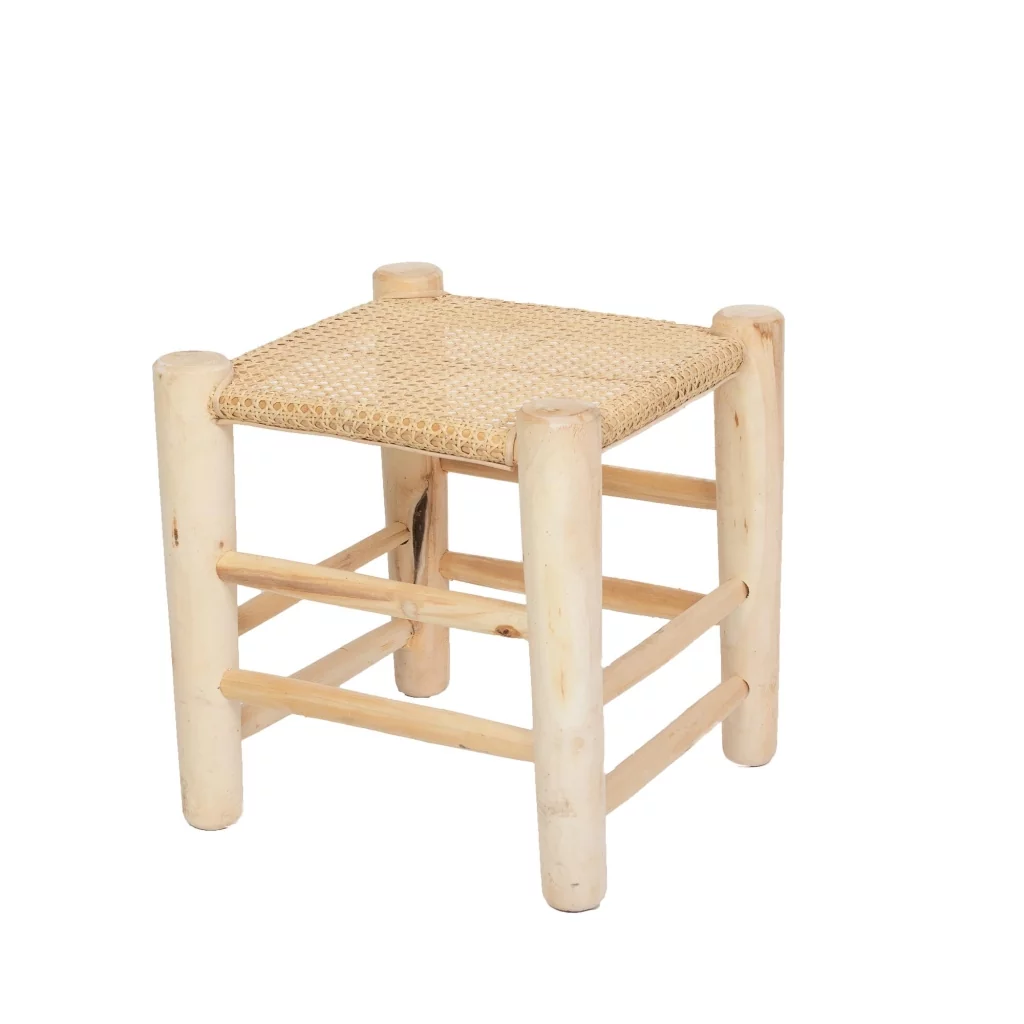 assise naturelle - assise cannage - table de chevet - tabouret pour plante