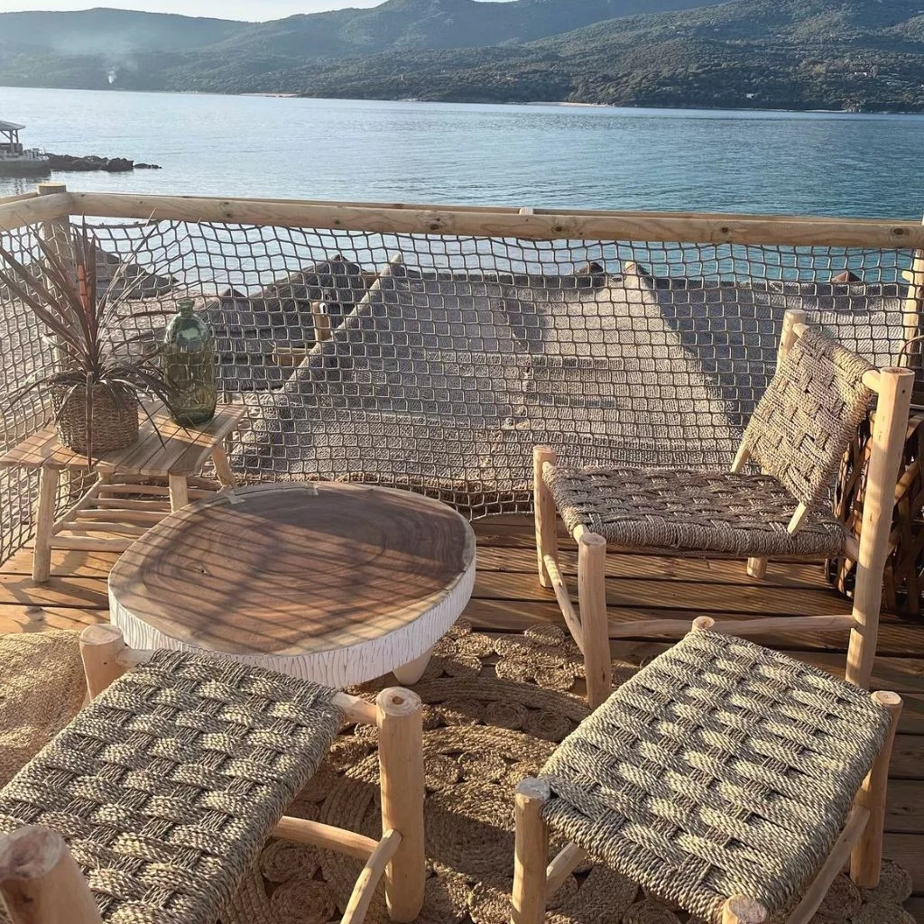 petit-banc-maroc-en-corde-et-bois-tendance