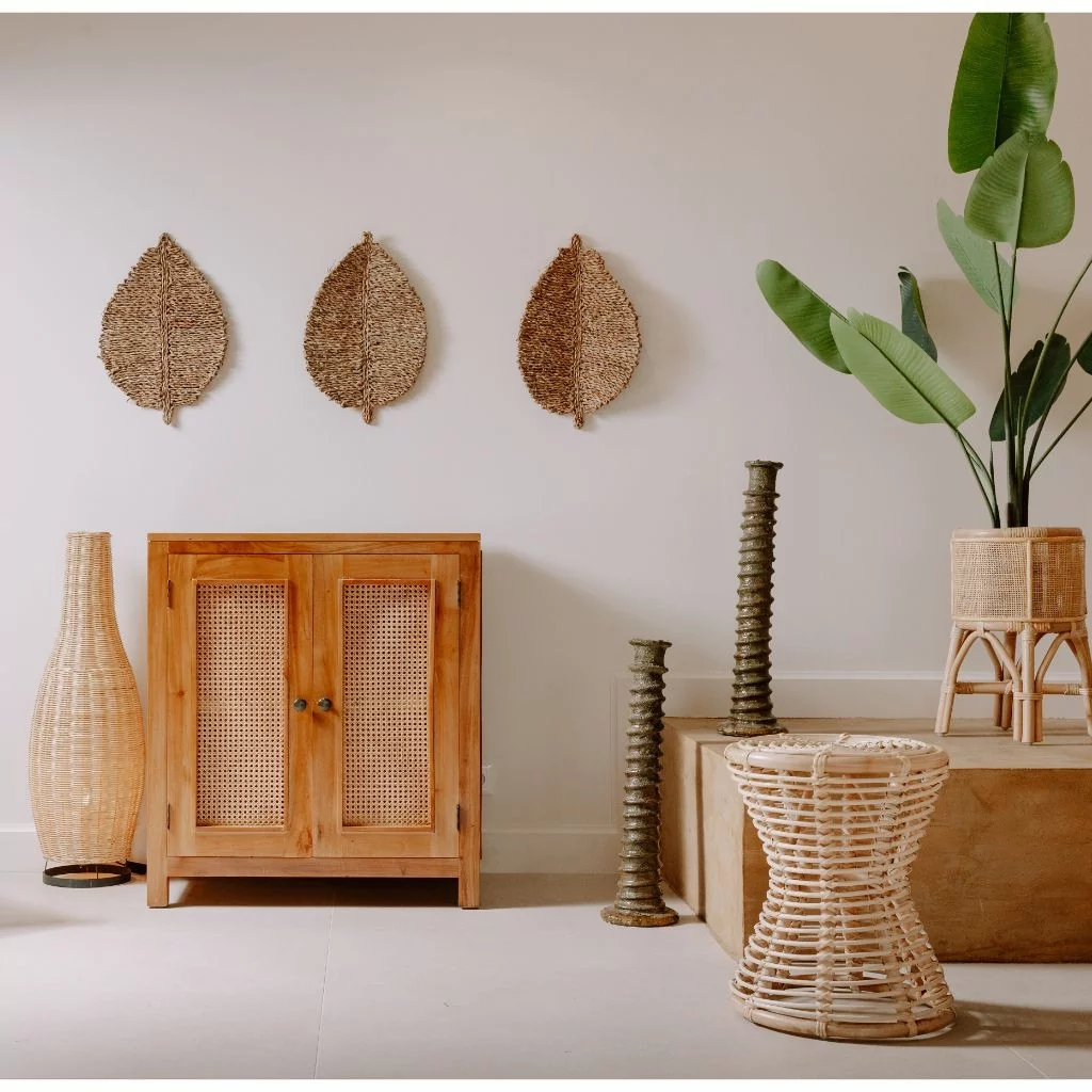 lampe à poser en rotin