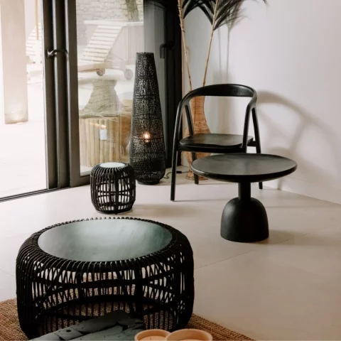 chaise en teck noir - chaise de salon - chaise de salle à manger