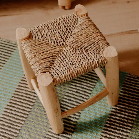 tabouret en bois pour les enfants