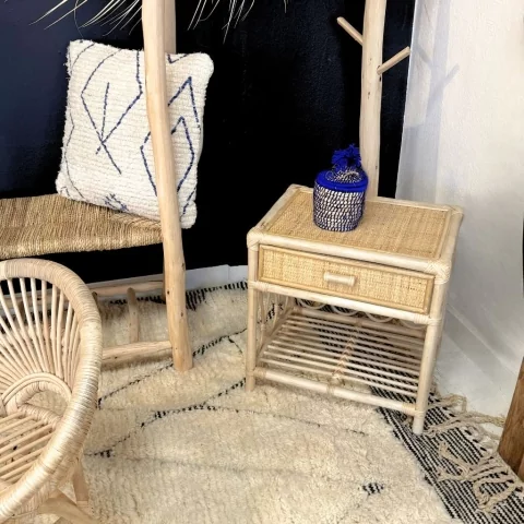 Prisca - Table de chevet en rotin