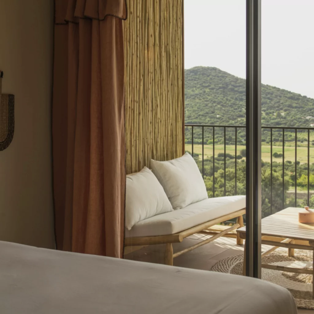 YAGO - Banquette en teck avec coussins déperlants YAGO - Banquette en teck avec coussins déperlants