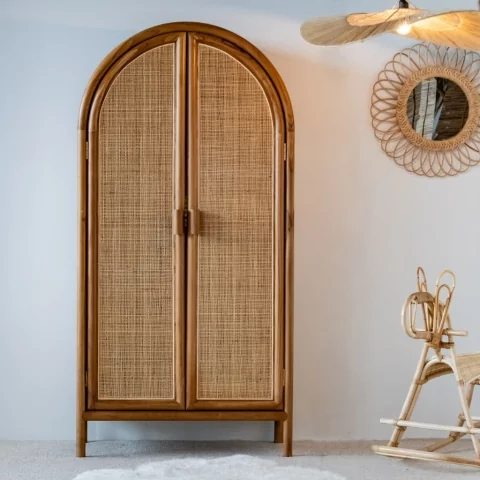 Bouma - Armoire en bois de manguier et cannage 2