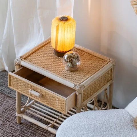 PRISCA - Table de chevet en rotin avec tiroir