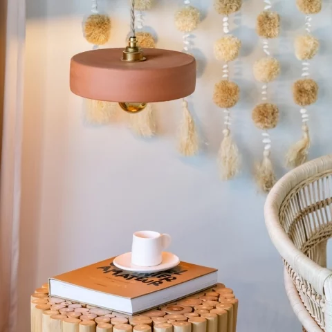 MICHELE S - Suspension en terre cuite ocre