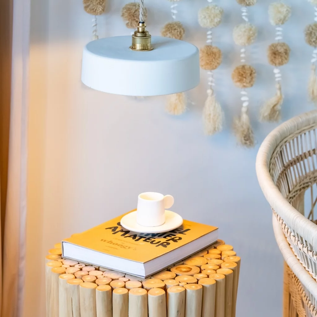 MICHELE S - Suspension en terre cuite blanche