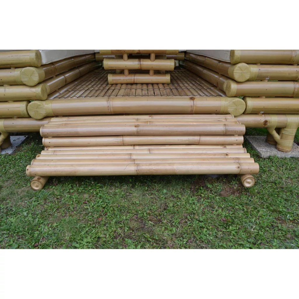 Escalier bambou - marche bambou - escalier pour gazebo - escalier en bambou pour gazebo - escalier pour paillote bambou