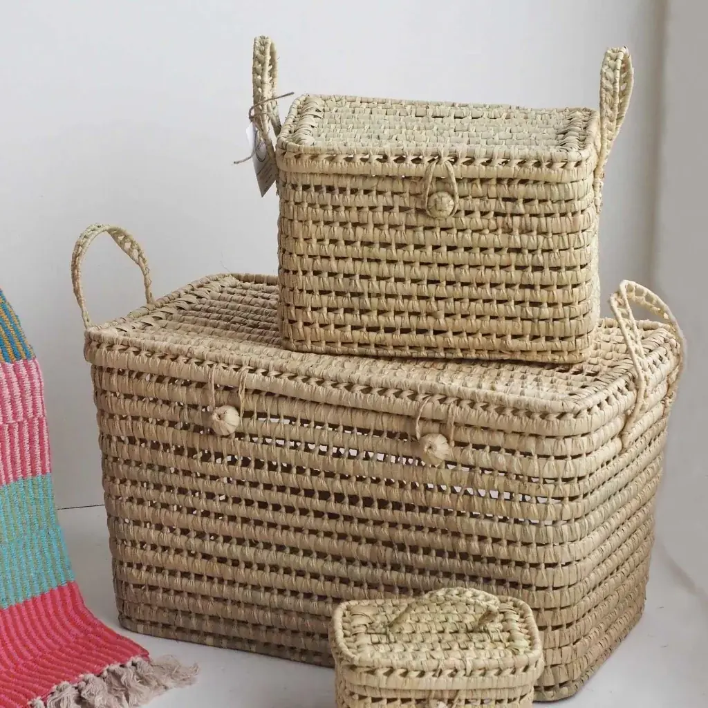 PILOU - Moyen coffre de rangement en feuilles de palmier doum L40xl25xh30cm