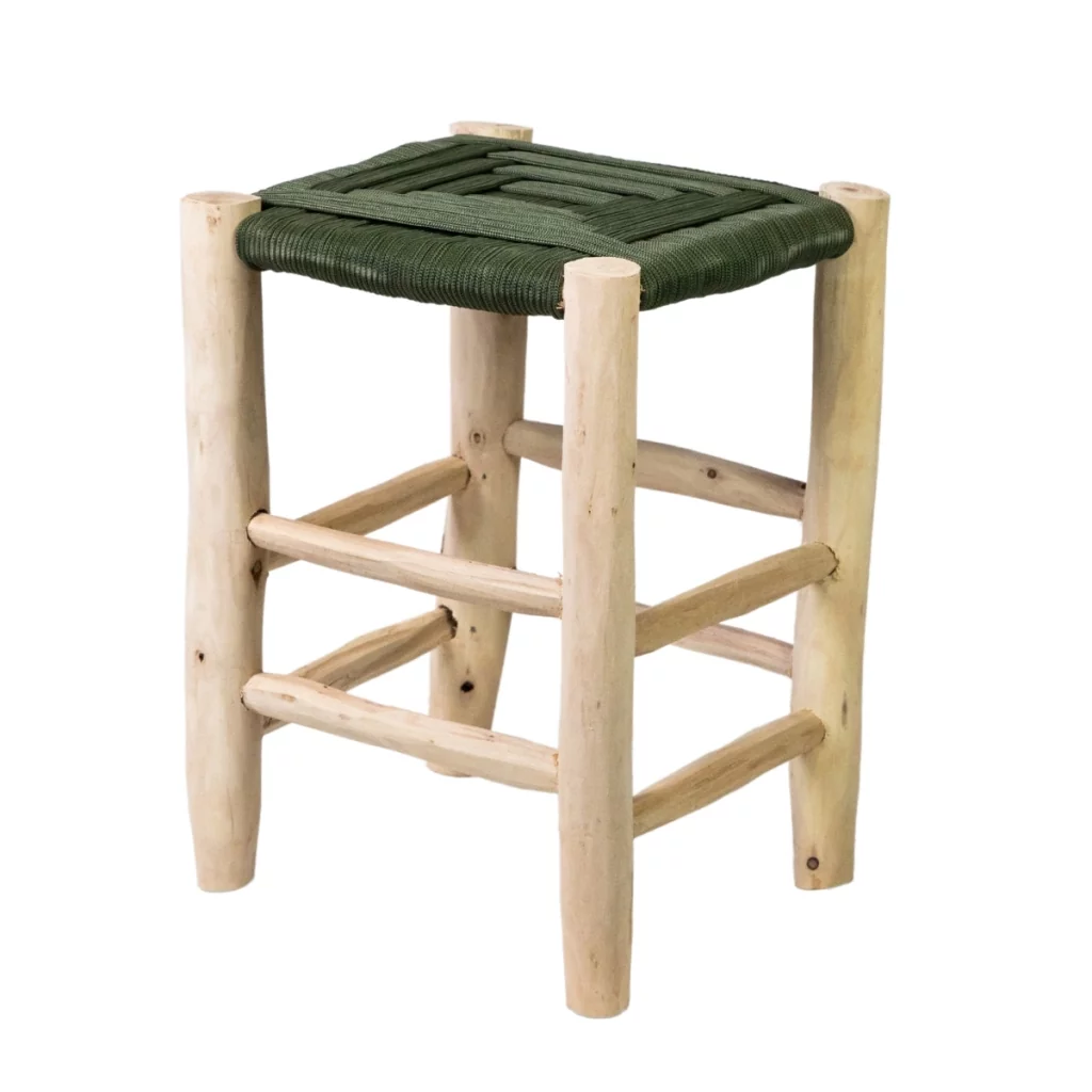 ROUCOU - VERT Tabouret en corde synthétiques vert et bois d'eucalyptus L30cmxH42cmxP30cm