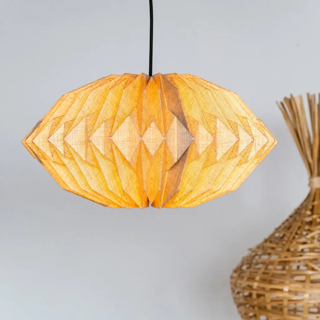 MAKEMAKE - Suspension en lin D64 H30cm