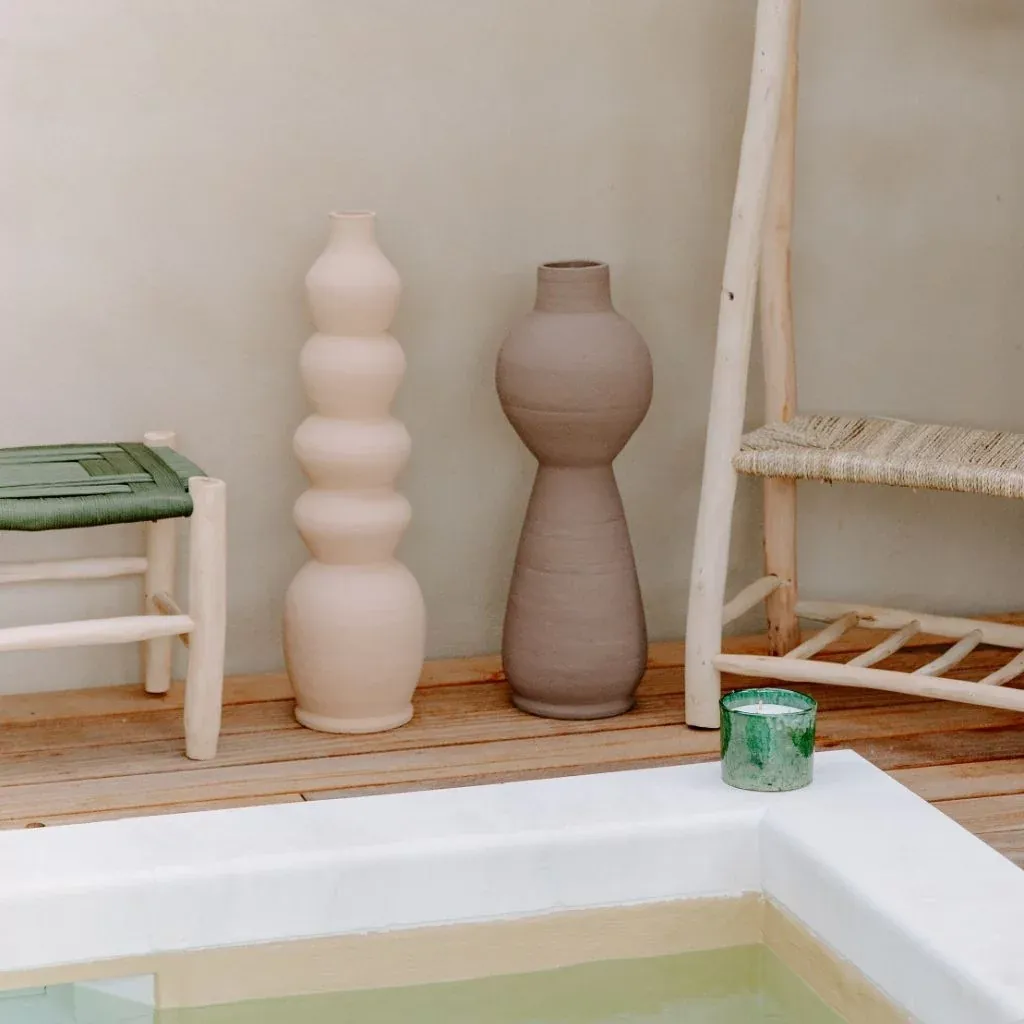 roucou-grand-banc-en-bois-et-corde-kaki.webp