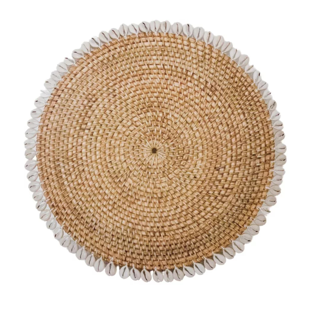 CAURI - Lot de 4 sets en rotin et coquillage naturel