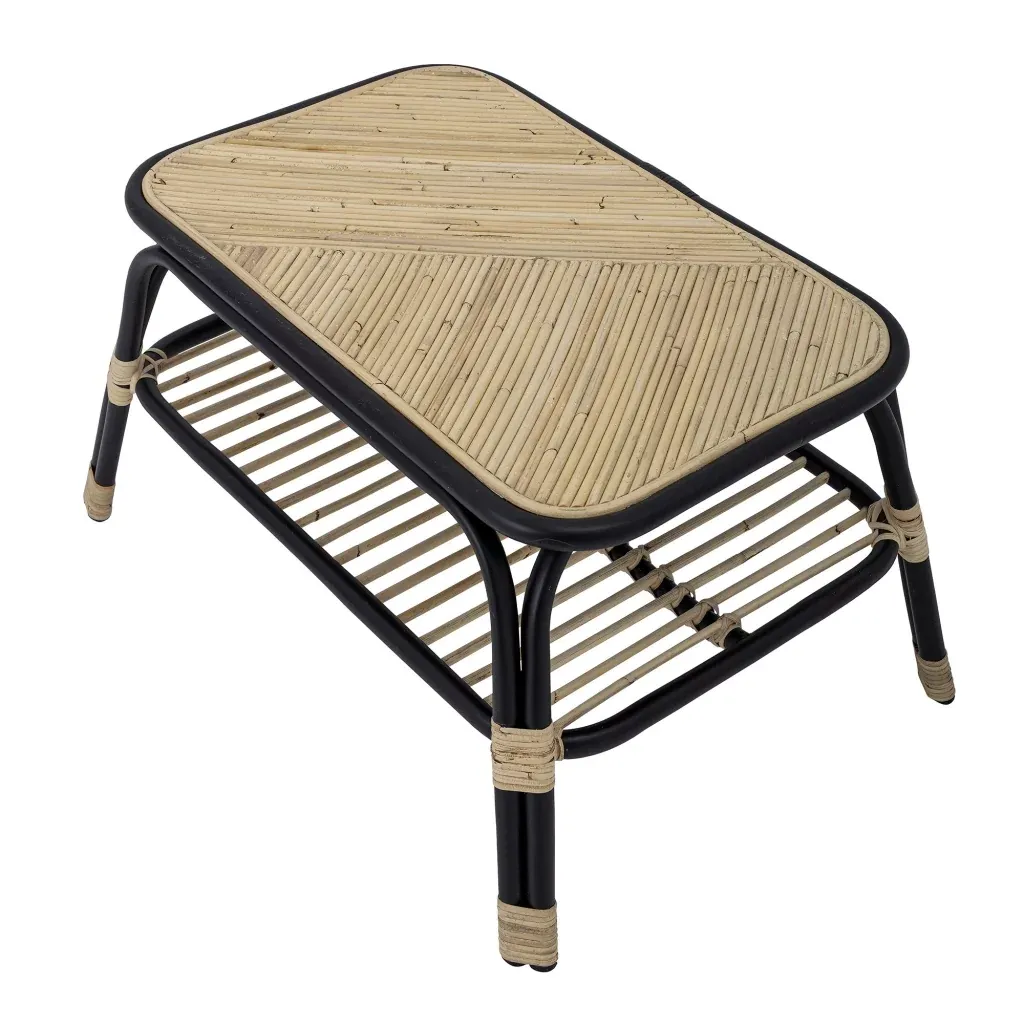 polka-table-basse-en-rotin-noir (2).webp