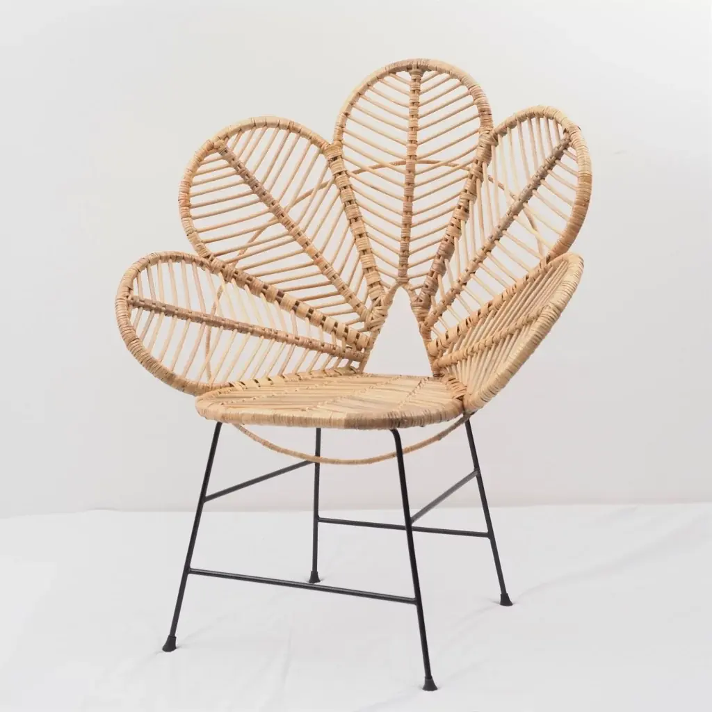 COQUELICOT- Chaise en rotin et structure en métal