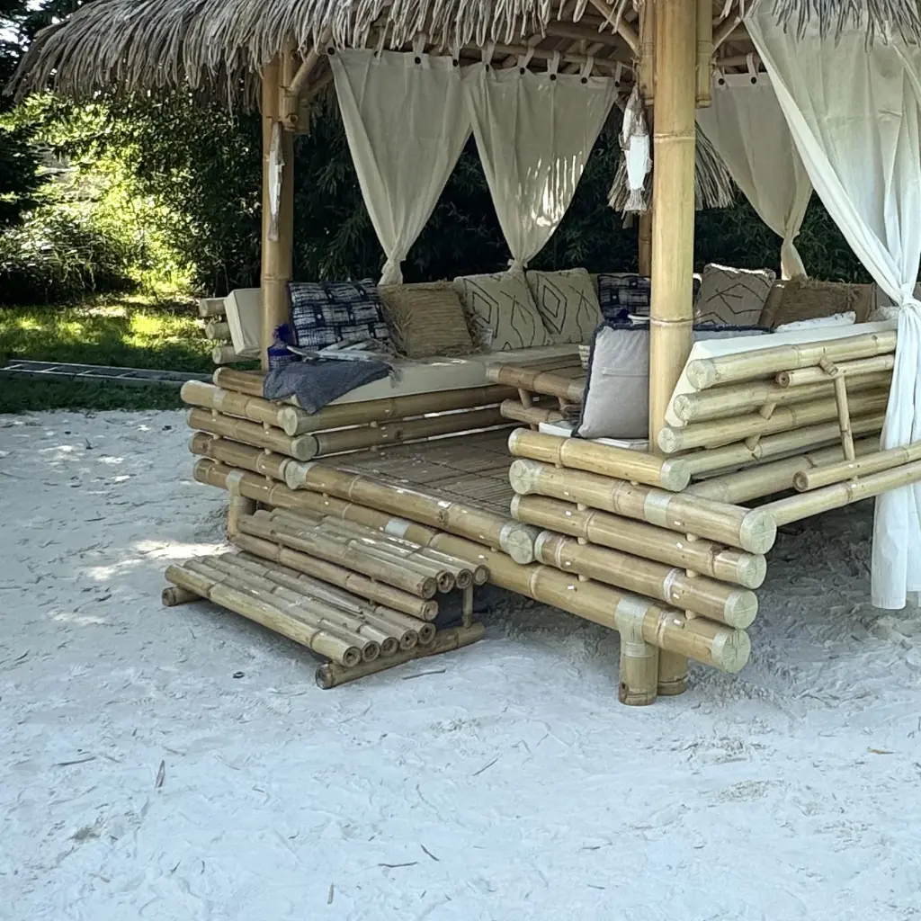 Escalier en bambou pour gazebo