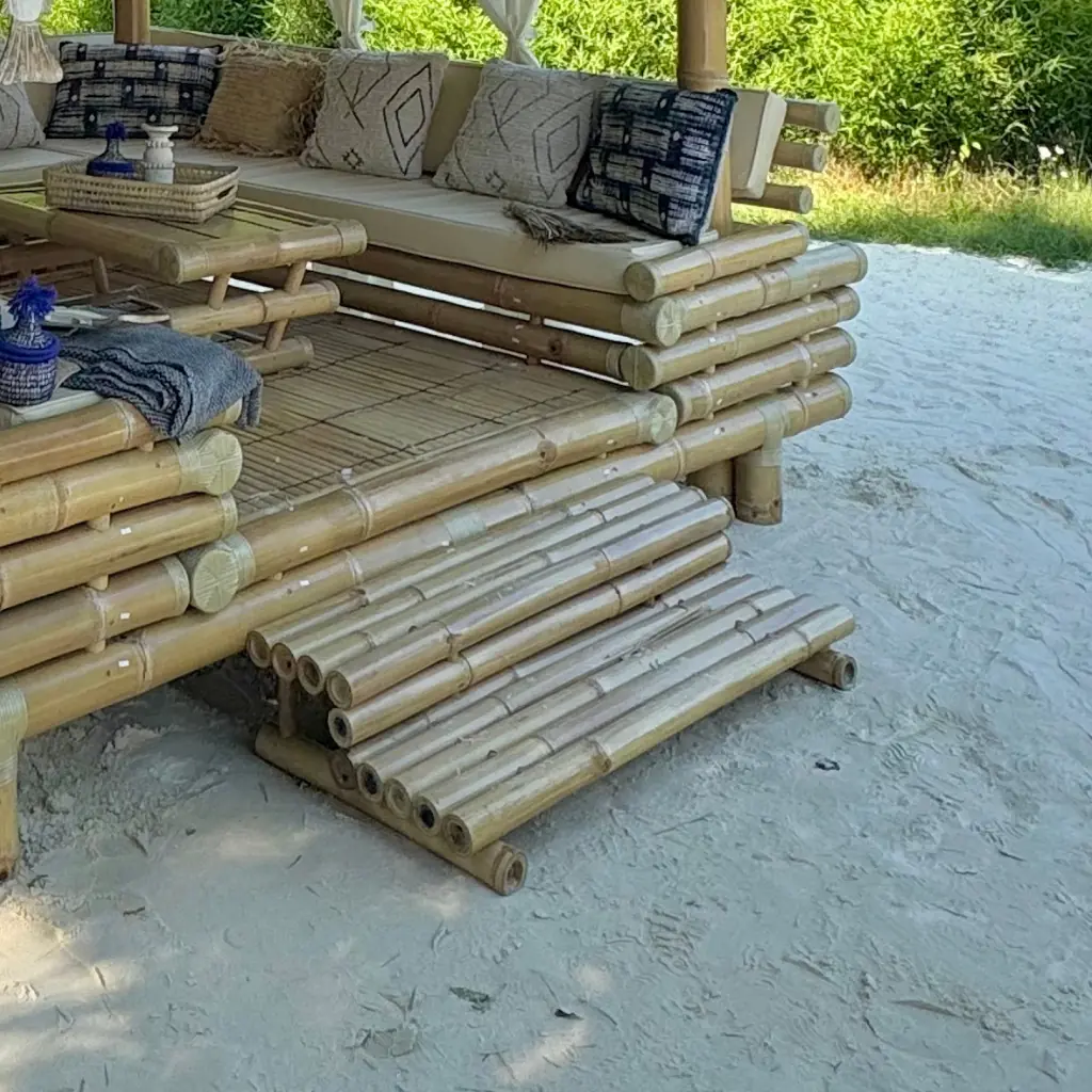Escalier en bambou pour gazebo