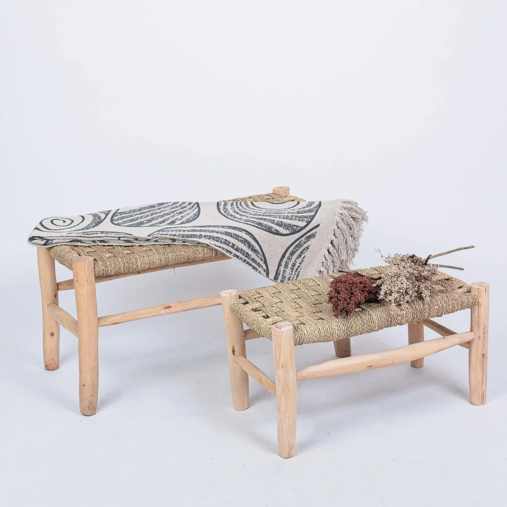 Grand banc en doum et structure en bois d'eucalyptus L85xl40xh40cm
