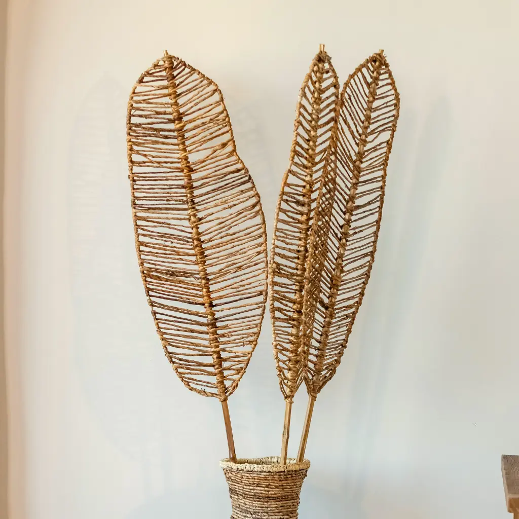 FOLIA - Feuille tressée de bananier et tige en bambou